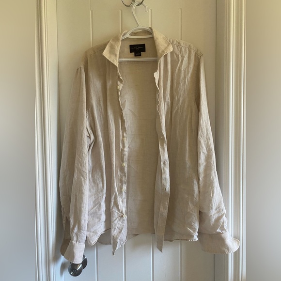 Linen top - Picture 1 of 1